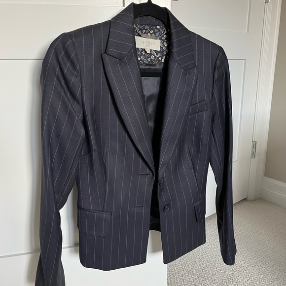 HOBBS navy outstripped blazer new without tags - Picture 4 of 5